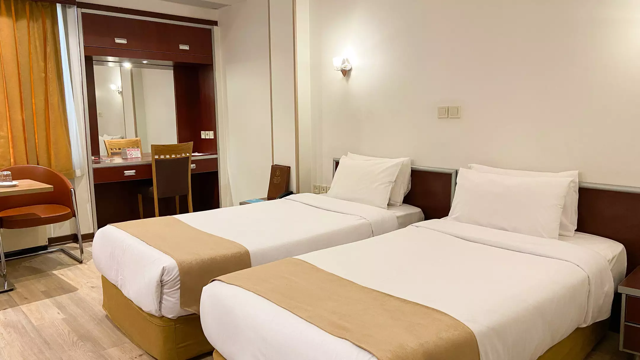Alibaba https://cdn.alibaba.ir/ostorage/hotel-accommodation-images/670318b60f4d003c0b23e17c_23636606-9ade-4cdb-82e8-081f00ee63fc_تویین (2).webp